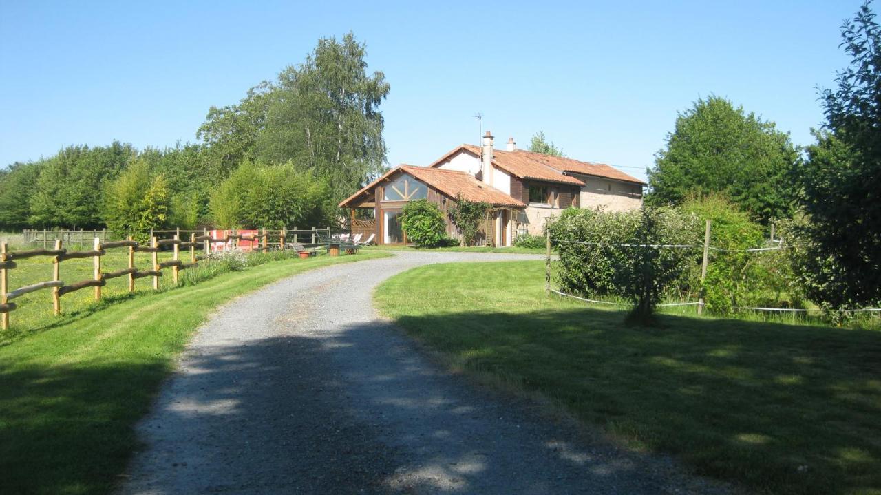 Bed and Breakfast Les Croisettes Le Pin  Zewnętrze zdjęcie