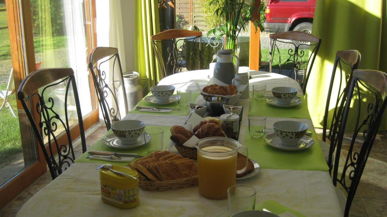 Bed and Breakfast Les Croisettes Le Pin  Zewnętrze zdjęcie