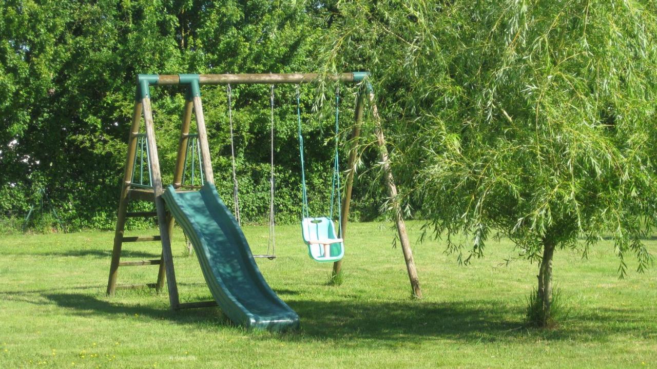 Bed and Breakfast Les Croisettes Le Pin  Zewnętrze zdjęcie